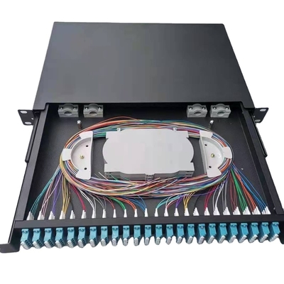 Placa laminada a frio 1U 24 Port SC SX FTTH Fiber Optic Patch Panel para 19 Inches Rock Mount