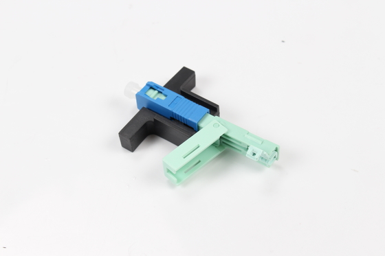 SC Fast Connector Butterfly para o mercado FTTH Fibra Óptica Drop Cable Perda de retorno 50db