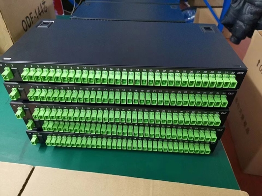 FTTX ODF Quadro de distribuição óptica 19 polegadas Rack montado 24 núcleo para conexões FTTX