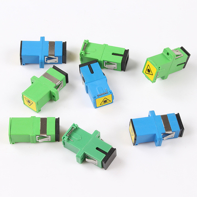 SC APC SC UPC SX Adaptador de fibra óptica de uma peça sem flange para transmissão de sinal