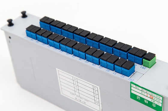 1*16 1*32 Conector SC LGX PLC Cassete PLC Splitter Fibra Tipo G657 ou personalizado 3 vezes