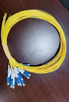 SC UPC Modo único 1.5M Pigtail de fibra óptica simplex para ampla faixa de temperatura -40-70°C