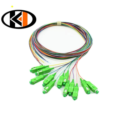Saída 0,9 mm LSZH Pigtails de fibra óptica 12Cords 1,5 2,0 3,0 Perda de inserção ≤ 0,3dB 3