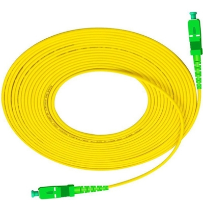 Modos únicos G657A SC UPC APC Fibra óptica para redes FTTH interiores e exteriores