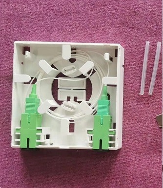 2 Port Splitter Fibra Óptica Terminal Box para entradas de cabo normal Fácil instalação