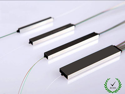 Perda de retorno dB ≥50 Fibra Óptica Splitter Cassette PLC 1x64 SC UPC para desempenho